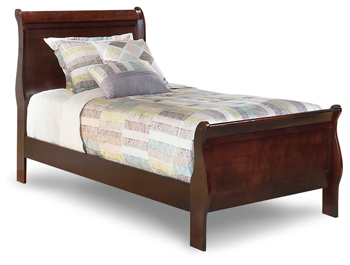 Ashley Express - Alisdair Sleigh Bed
