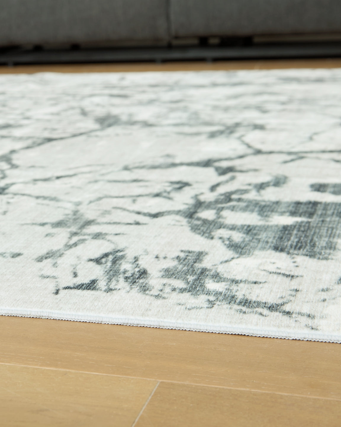 Ashley Express - Tobinbury Washable Medium Rug