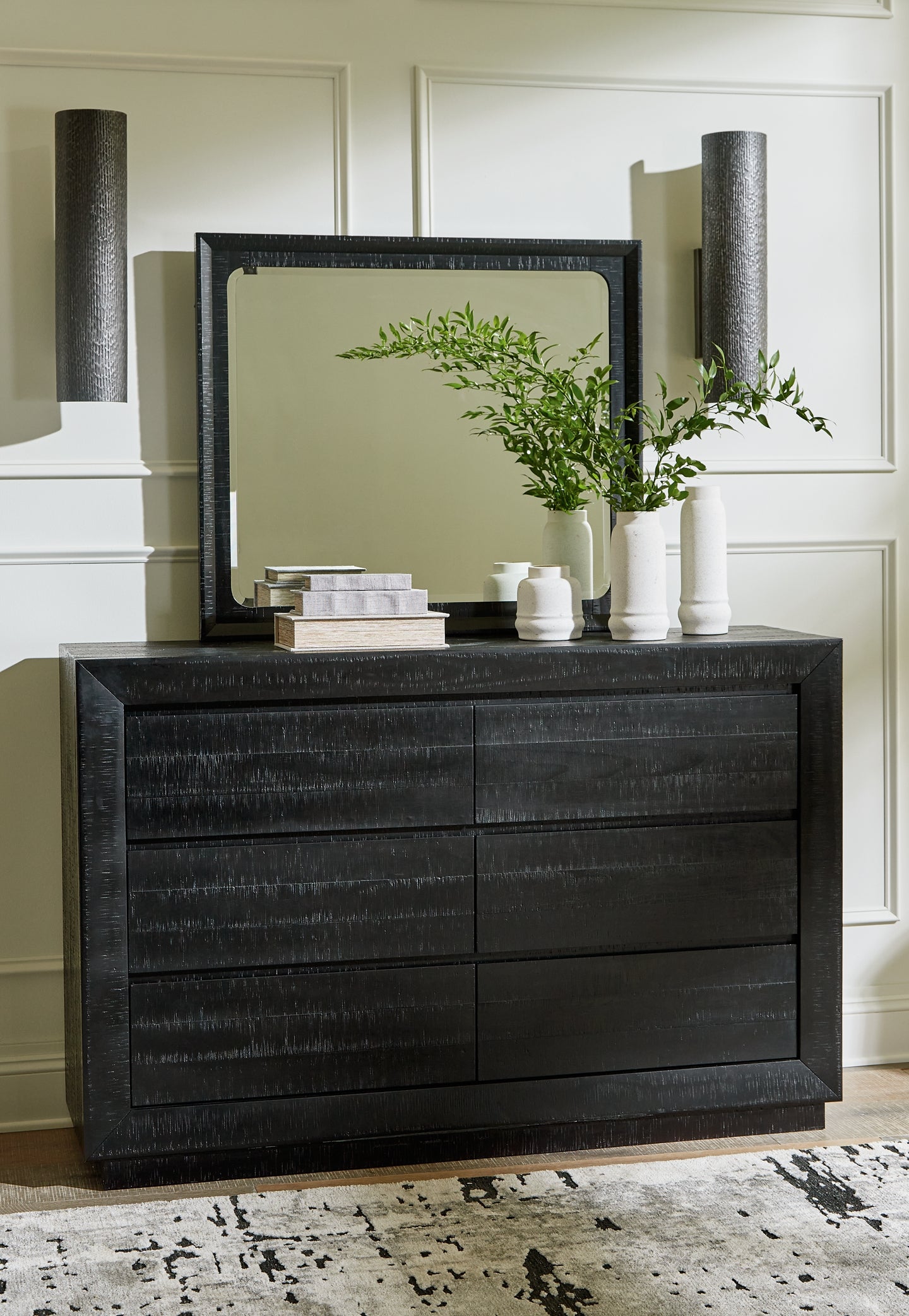 Londer Queen Panel Bed with Mirrored Dresser, Chest and Nightstand