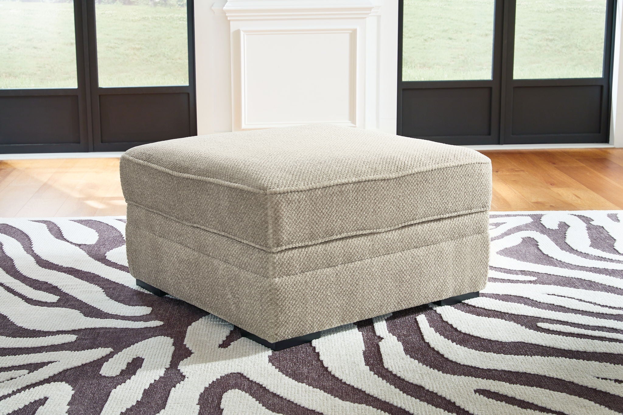 Calnita - Ottoman With Storage - Sisal
